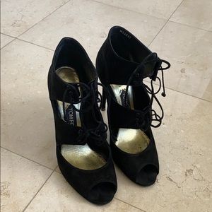 Tom Ford high heels 👠